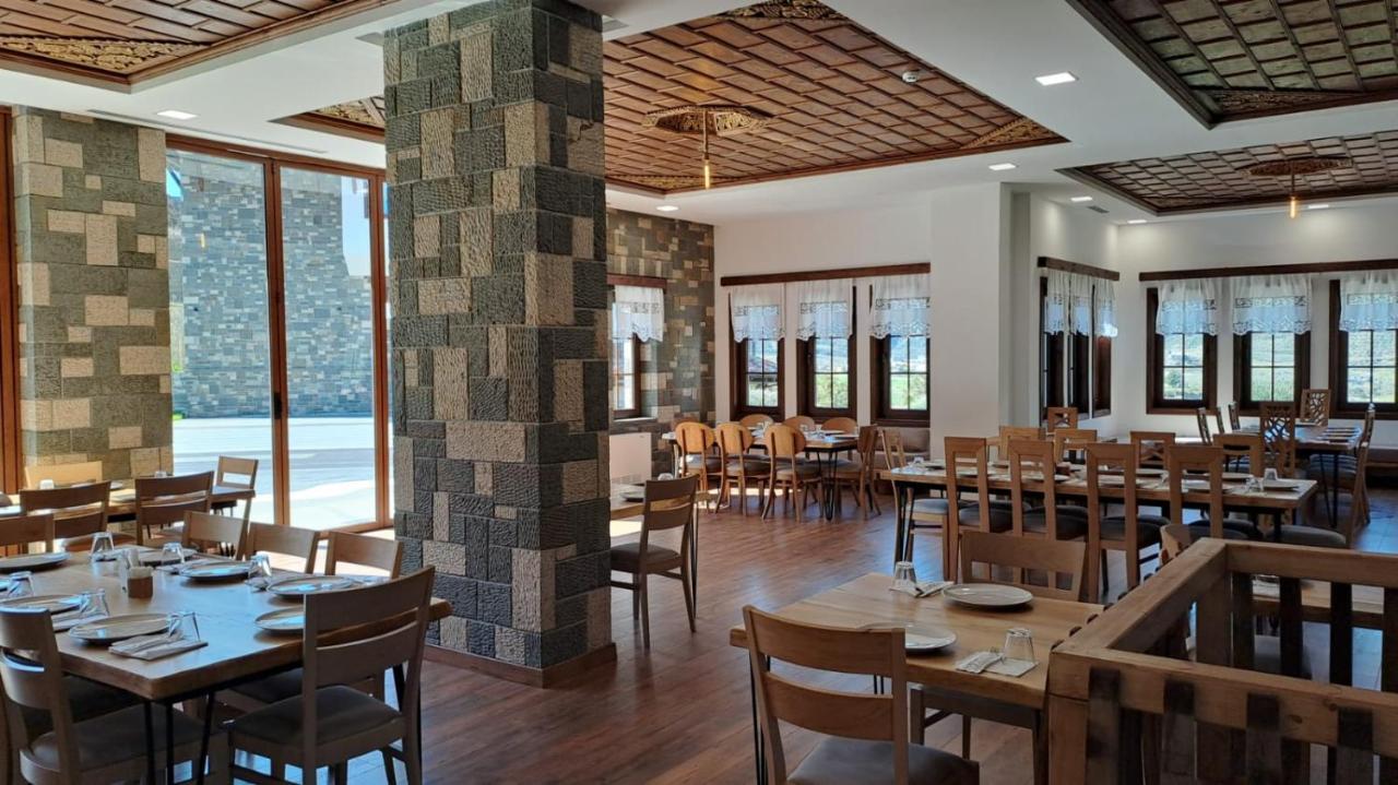 Pupa Winery Serene Stay Berat Exterior foto
