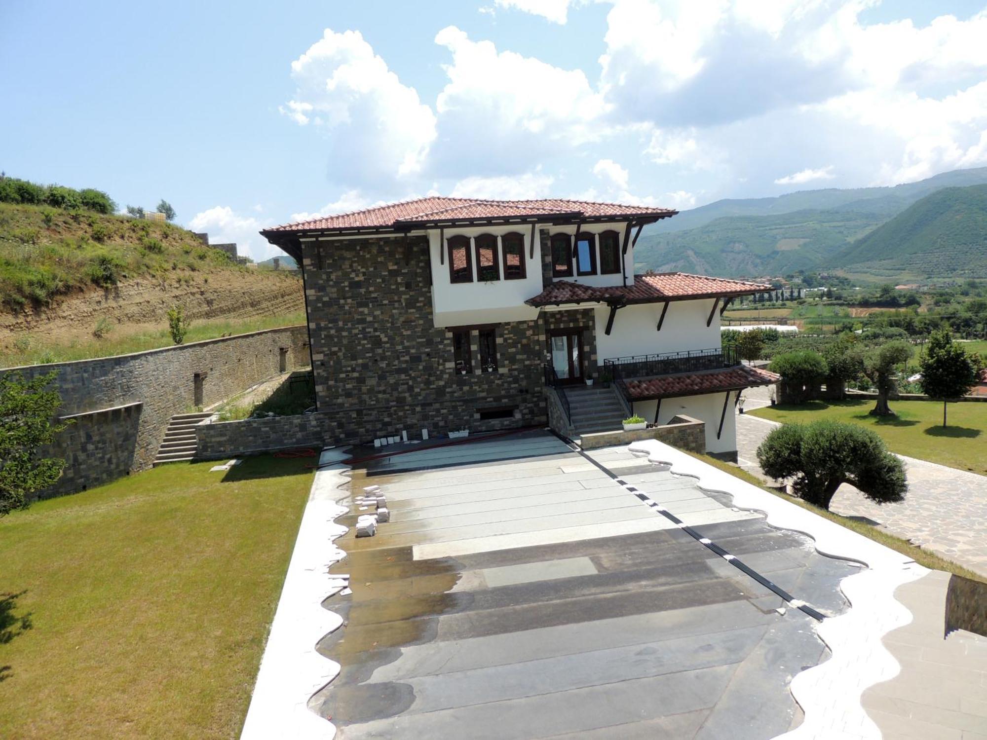 Pupa Winery Serene Stay Berat Exterior foto