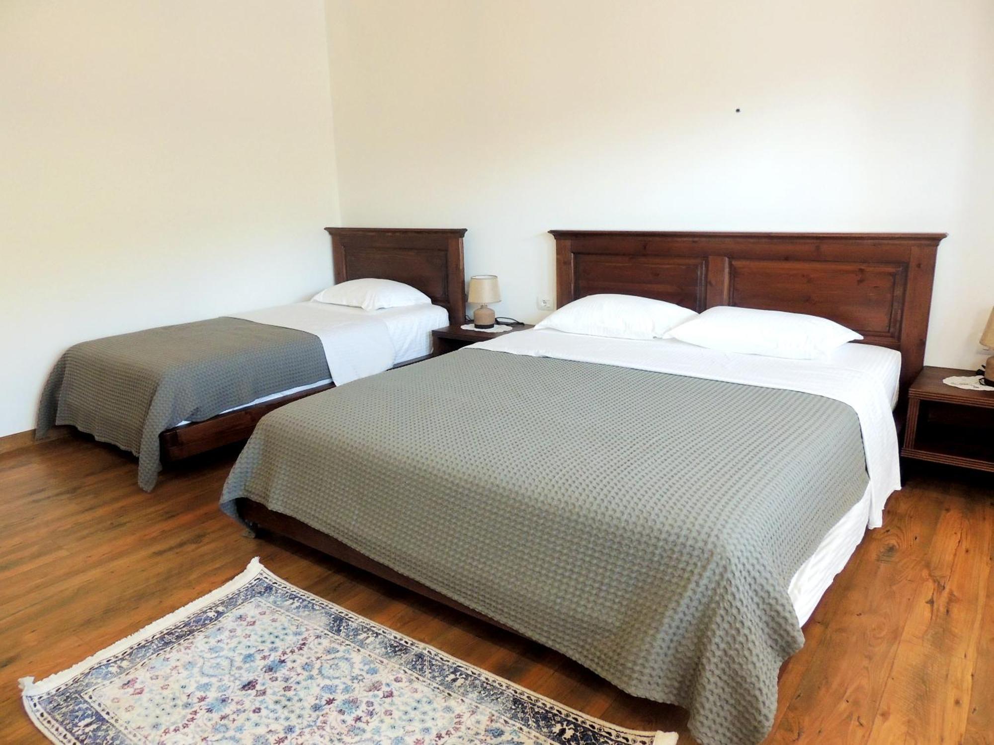 Pupa Winery Serene Stay Berat Exterior foto