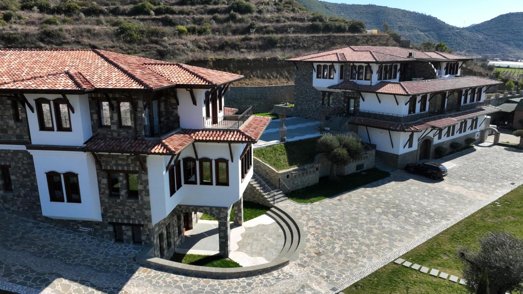Pupa Winery Serene Stay Berat Exterior foto