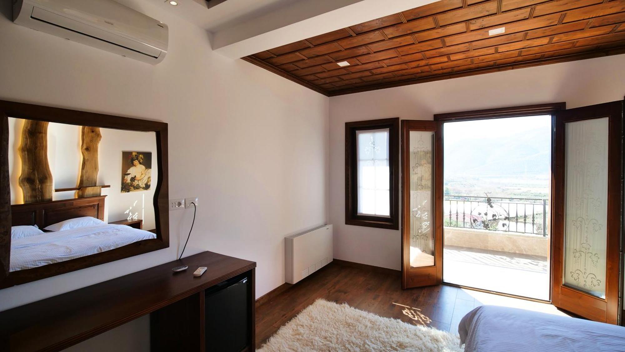 Pupa Winery Serene Stay Berat Exterior foto